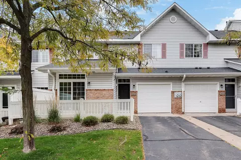 3804 Vermilion Ct S, Eagan, MN 55122 photo 32