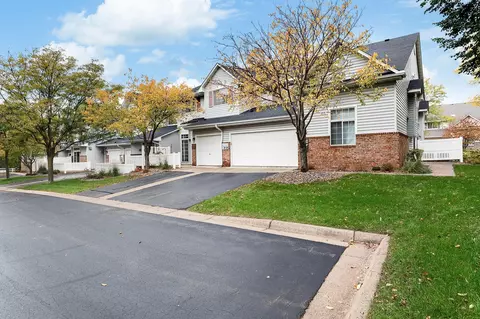 3804 Vermilion Ct S, Eagan, MN 55122 photo 30