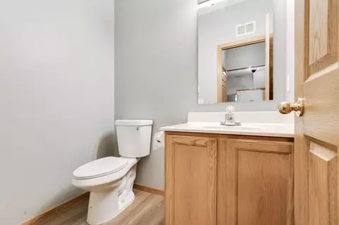 3804 Vermilion Ct S, Eagan, MN 55122 photo 16