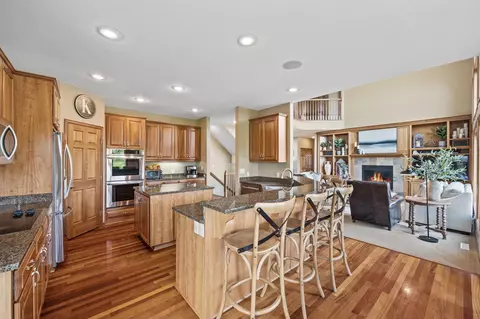 2940 Becker Rd, Independence, MN 55359 photo 2