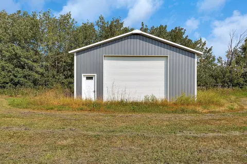 1015 22nd St E, Glencoe, MN 55336 photo 10