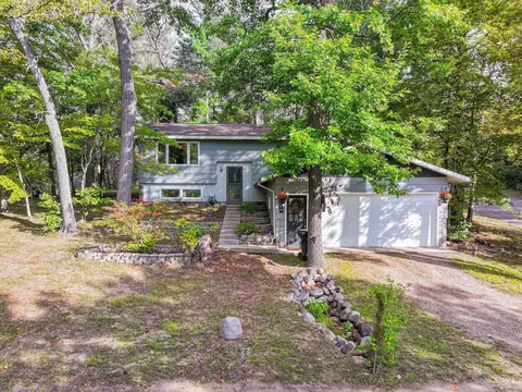 21019 Forest Hills Dr, Nisswa, MN 56468