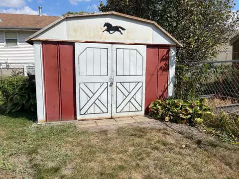 707 9th St SE, Austin, MN 55912 photo 24