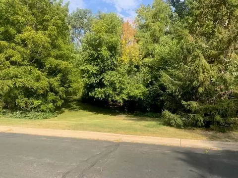 Nnn Spring Street, Mendota Heights, MN 55118