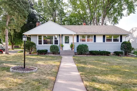 322 Emerson Ave W, West Saint Paul, MN 55118