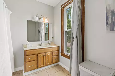 105 4th Ave SW, Faribault, MN 55021 photo 20