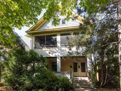 2220 26th Ave S, Minneapolis, MN 55406