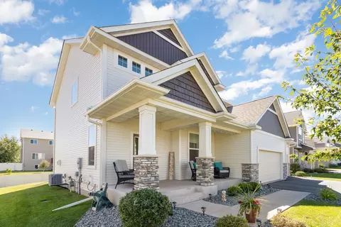 4623 Ethan Trl N, Hugo, MN 55038