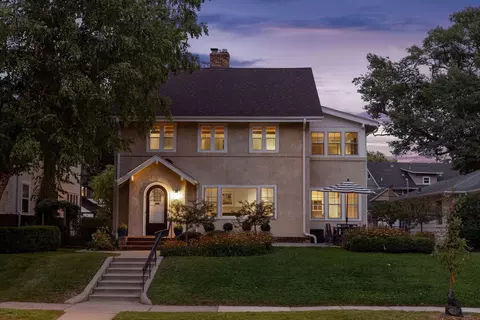 2217 Penn Ave S, Minneapolis, MN 55405