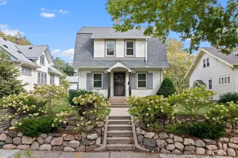1927 Hayes St NE, Minneapolis, MN 55418