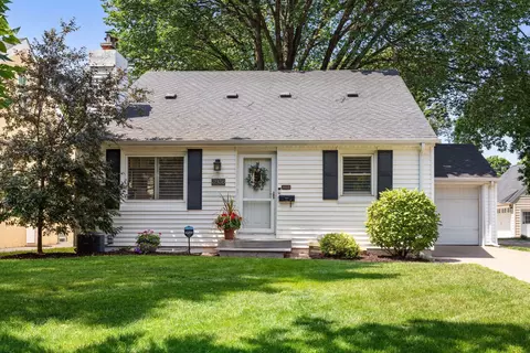 3936 Yosemite Ave S, Saint Louis Park, MN 55416