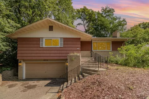 1834 Glenwood Pkwy, Golden Valley, MN 55422