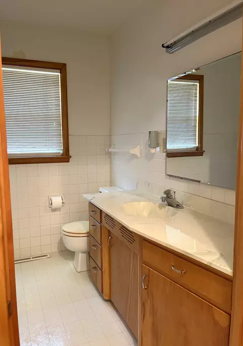 1605 6th Ave, Windom, MN 56101 photo 18
