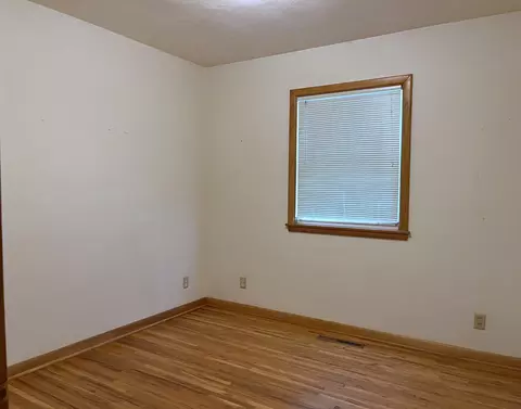 1605 6th Ave, Windom, MN 56101 photo 14