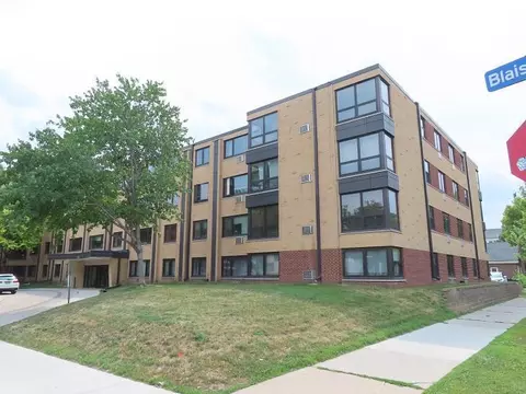 2500 Blaisdell Ave #406, Minneapolis, MN 55404