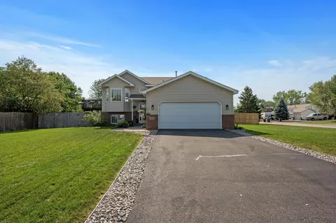 6880 147th Ave NW, Ramsey, MN 55303