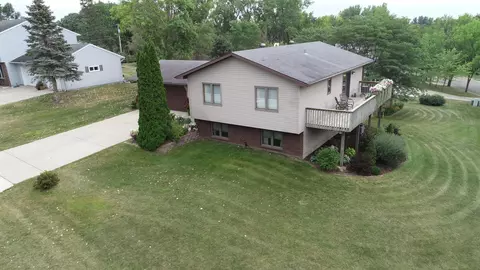 1304 Minnesota Ave, Fergus Falls, MN 56537