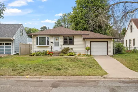 1216 7th Ave S, South Saint Paul, MN 55075