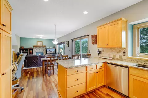 11013 Bluestem Pl, Champlin, MN 55316 photo 8