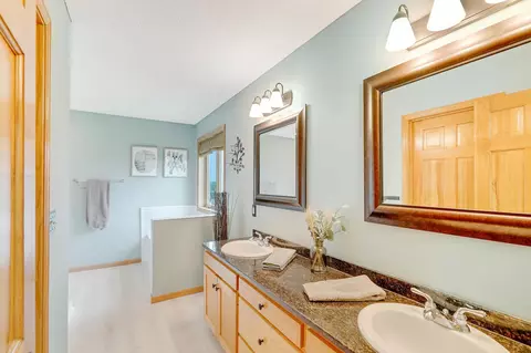 11013 Bluestem Pl, Champlin, MN 55316 photo 18