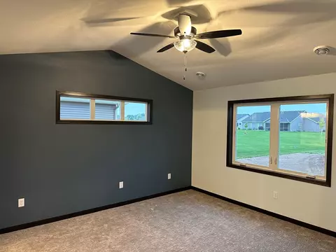 1685 Hurst Castle Rd, Saint Cloud, MN 56303 photo 5