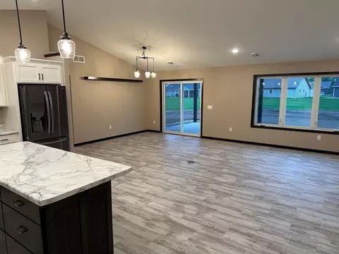 1685 Hurst Castle Rd, Saint Cloud, MN 56303 photo 4