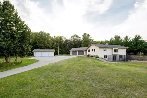 7432 County Road 42 NE, Alexandria, MN 56308