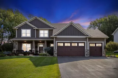 20384 Hampton Ave, Lakeville, MN 55044