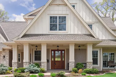 4916 E Sunnyslope Rd, Edina, MN 55424
