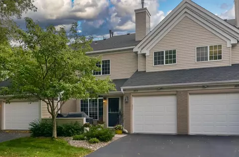 18113 Settlers Way, Eden Prairie, MN 55347