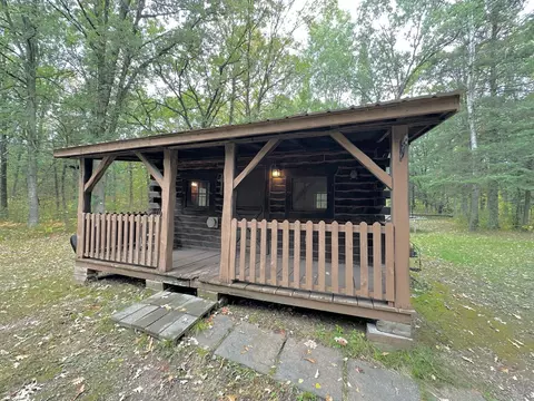 19255 Green Valley Dr, Park Rapids, MN 56470