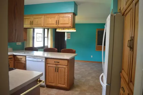 1045 Borgert Ave, Saint Cloud, MN 56303 photo 3