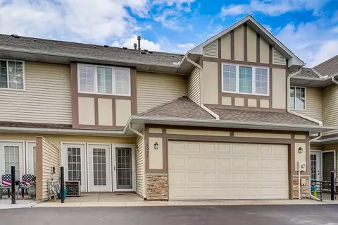 4092 Meadowlark Curv, Eagan, MN 55122