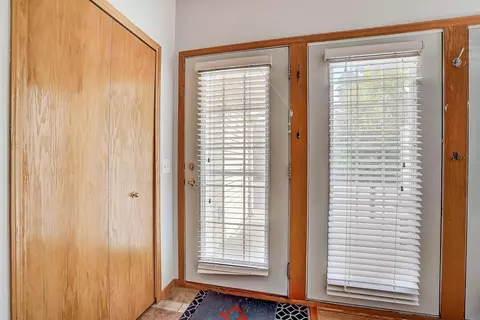 4092 Meadowlark Curv, Eagan, MN 55122 photo 3