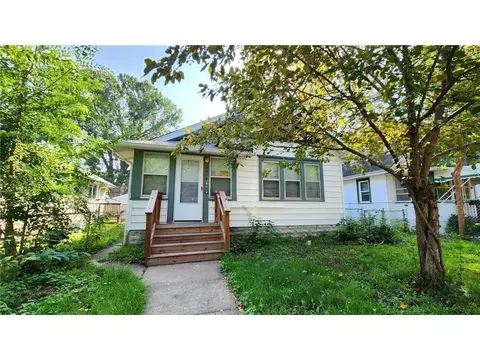 4230 Humboldt Ave N, Minneapolis, MN 55412