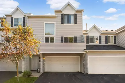 6736 Meadow Grass Ln S, Cottage Grove, MN 55016