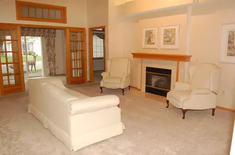 1960 S Ruby Ct, Eagan, MN 55122 photo 2