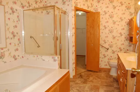 1960 S Ruby Ct, Eagan, MN 55122 photo 11