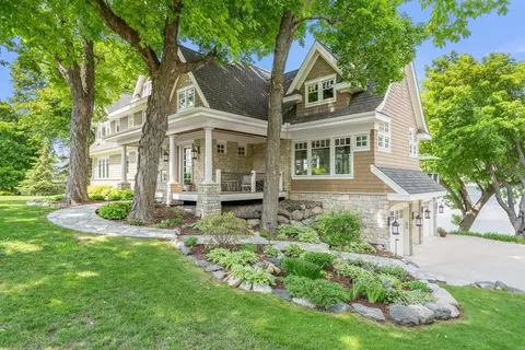 3350 Hardscrabble Rd N, Minnetrista, MN 55364