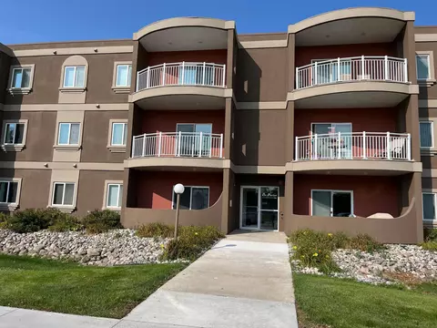 1320 Washington Ave #205, Detroit Lakes, MN 56501