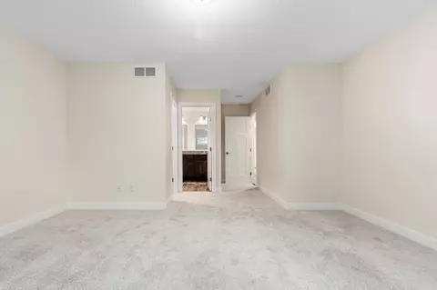 1393 Cleome Ln, Eagan, MN 55123 photo 9