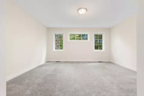1393 Cleome Ln, Eagan, MN 55123 photo 8