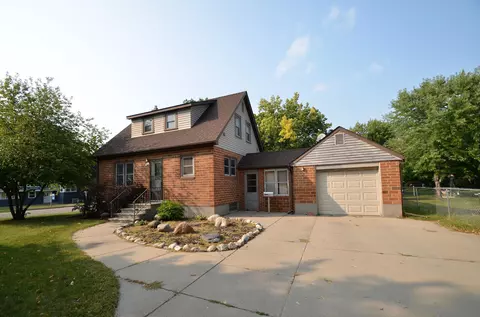 446 Evergreen Park Blvd, Litchfield, MN 55355