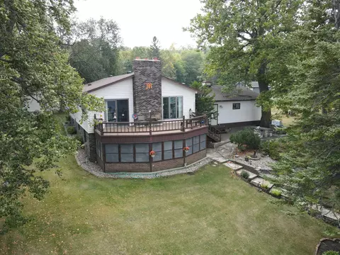 21059 Southdale Dr, Fergus Falls, MN 56537