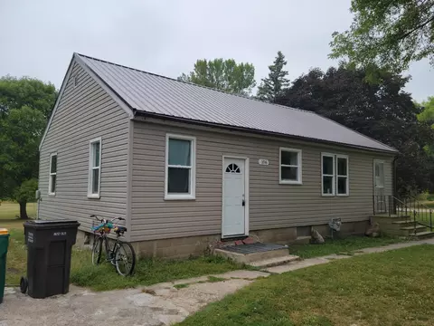 106 8th Ave, Freeborn, MN 56032