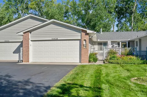 14428 Pennock Ave, Apple Valley, MN 55124