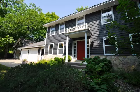 1208 Sugarbush Ln, Waconia, MN 55387