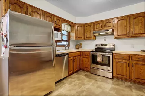 616 Baxter St N, Champlin, MN 55316 photo 7