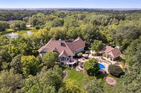 9690 Towering Oaks Curv, Prior Lake, MN 55372