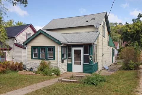 1217 S Park St, Red Wing, MN 55066